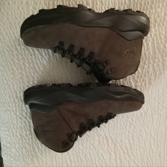 Nike Cygnal Baroque Brown Black Waterproof Boots - Picture 3 of 8